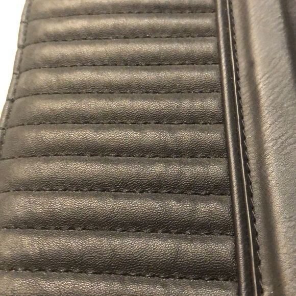 GX By Gwen Steffani - Picture 4 of 7